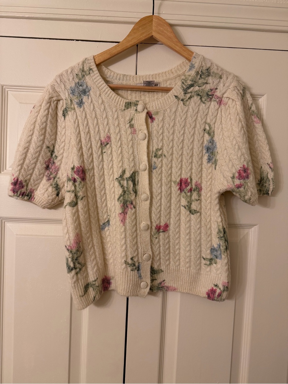 Sincerly Jules Cream Floral Cable-Knit Button Cardigan